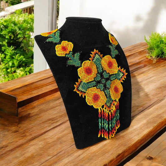 Collar Flor Amarilla