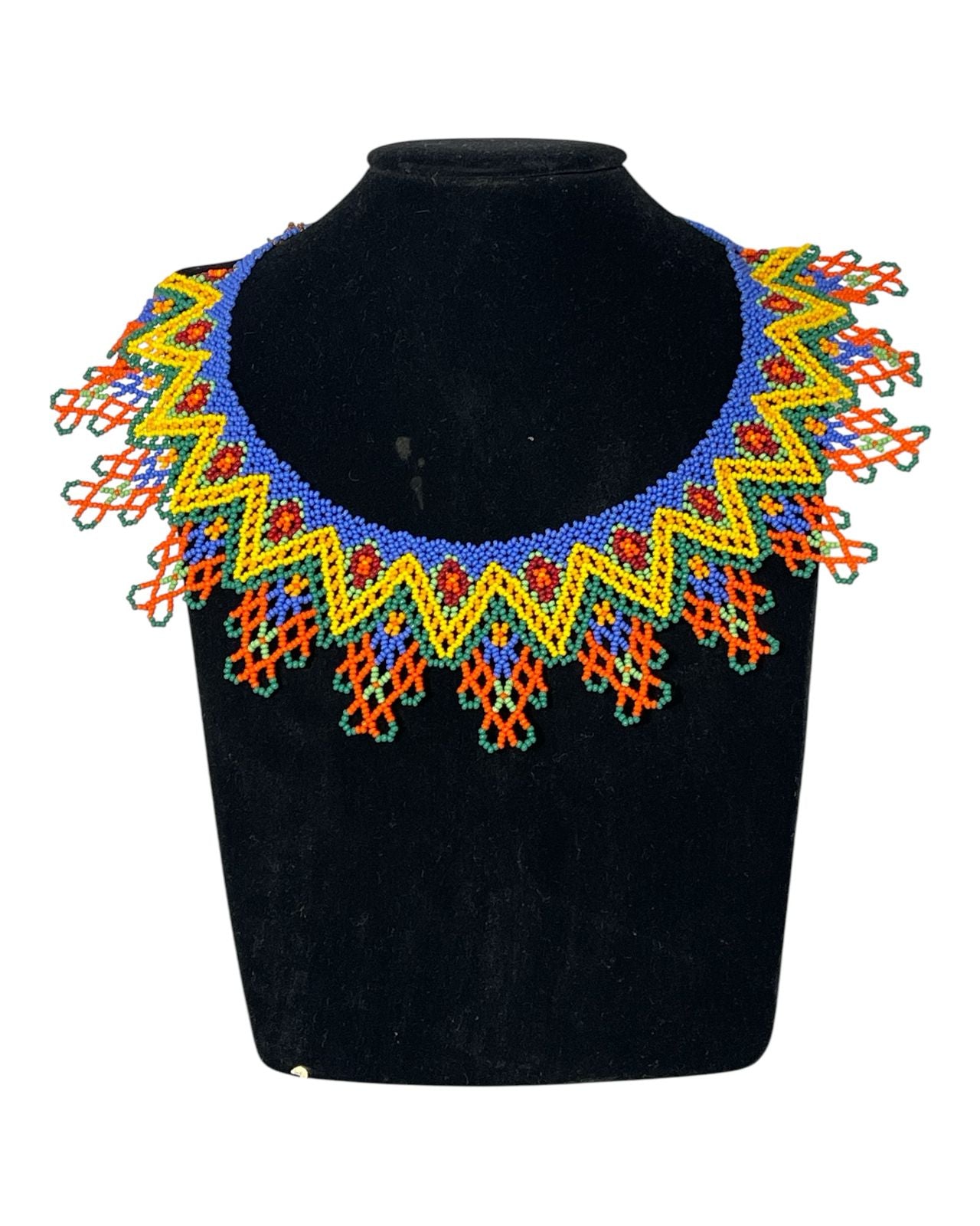 Collar Pechera - TATEHUARI, arte huichol