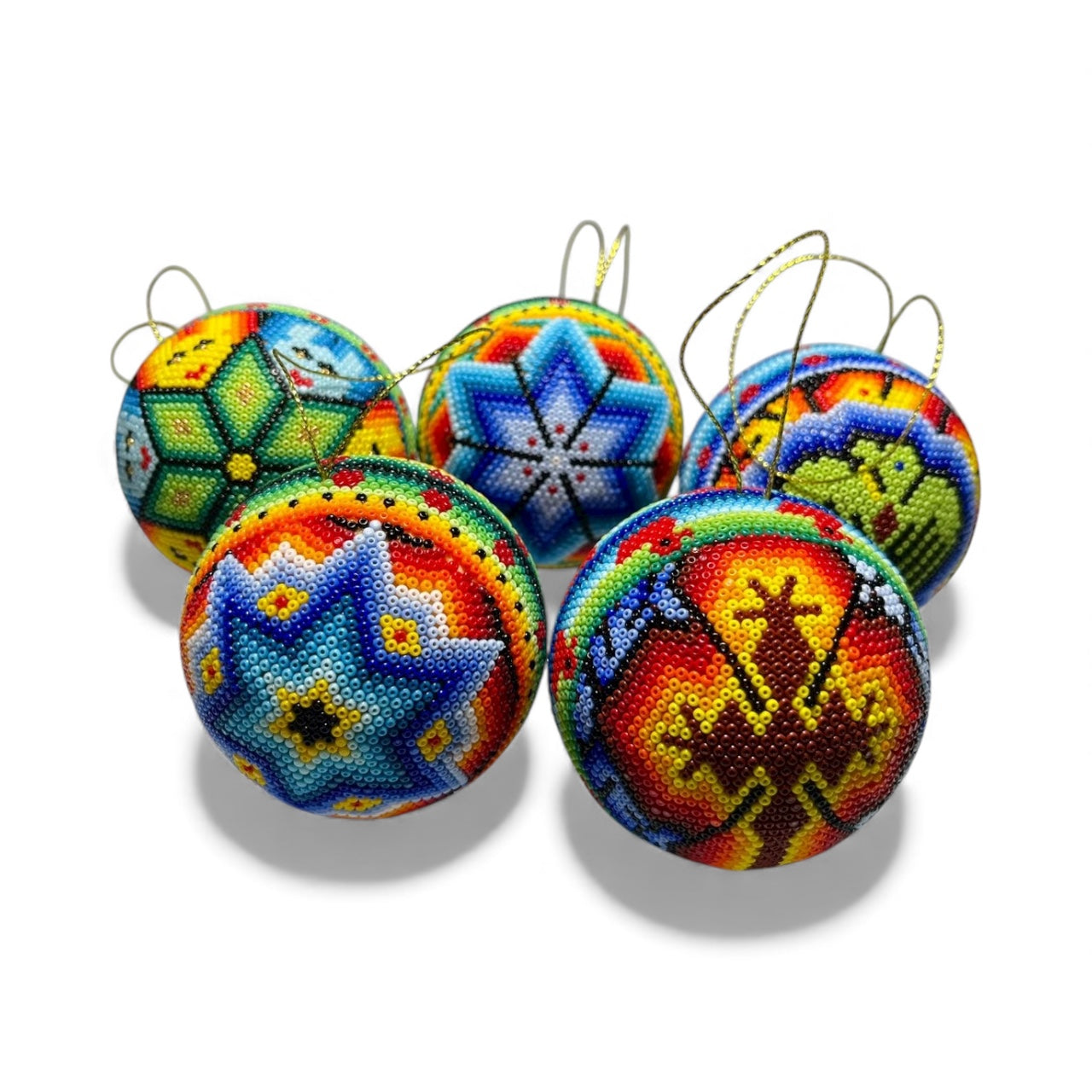 Esfera Decorada con Chaquira Mediana ESF03 - Arte Huichol - TATEHUARI, arte huichol