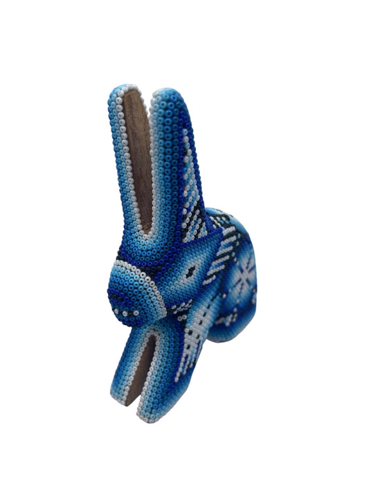 Conejo de Chaquira - FM11 - TATEHUARI, arte huichol