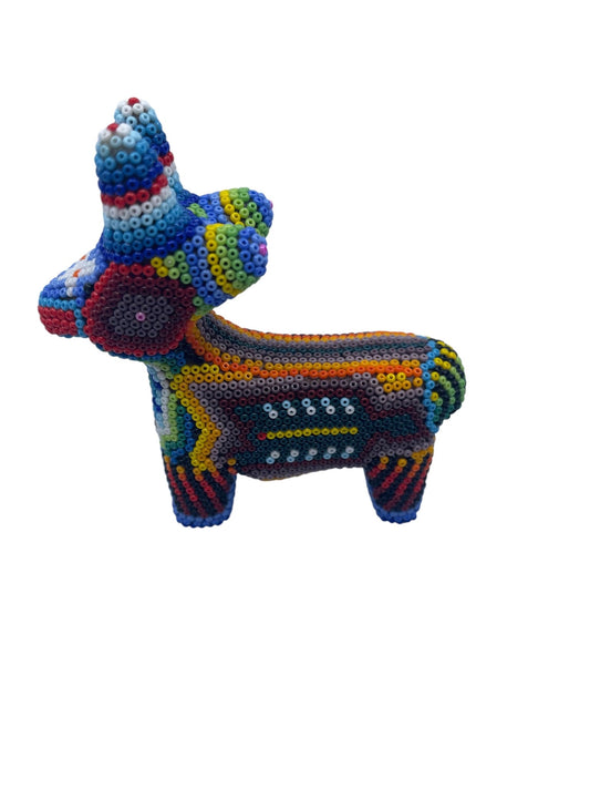 Venado de Chaquira - FM13 - TATEHUARI, arte huichol