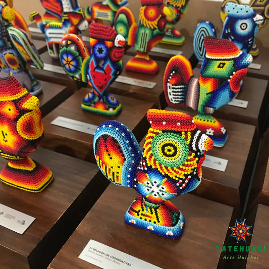 Trofeo de Figuras Chicas de Chaquira - TATEHUARI, arte huichol