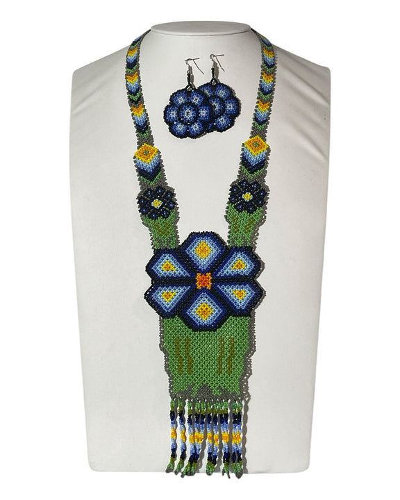 Collar Peyote Azul - TATEHUARI, arte huichol