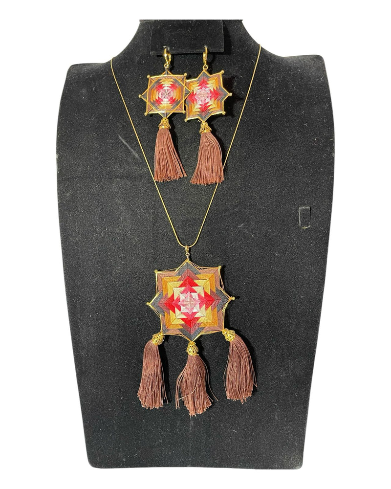 Collar Mandala café