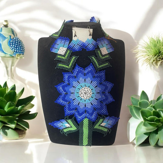 Collar Flor Azul
