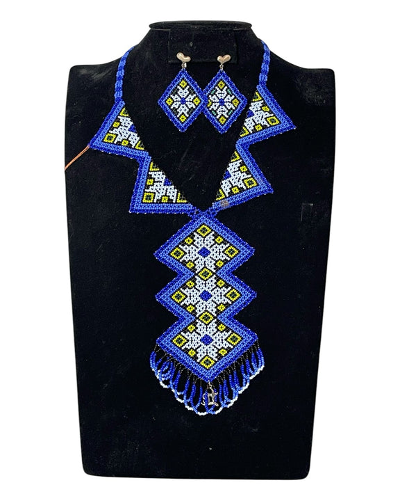 Collar Rombos Azul - TATEHUARI, arte huichol