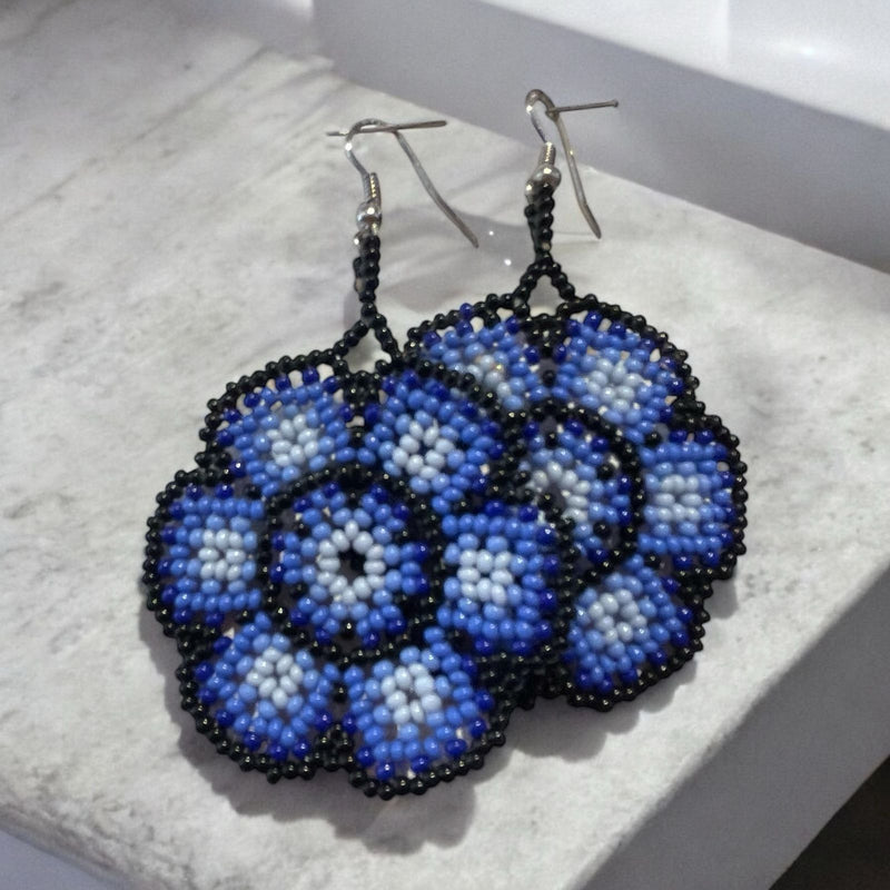 Collar Peyote Azul - TATEHUARI, arte huichol