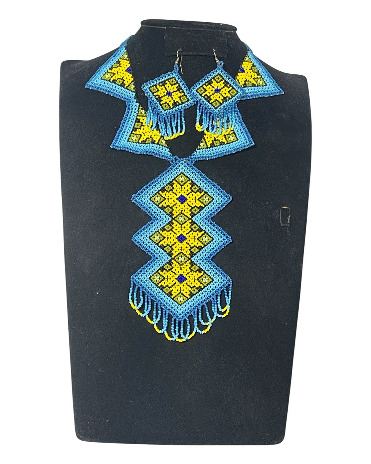 Collar Rombos Azul Cielo