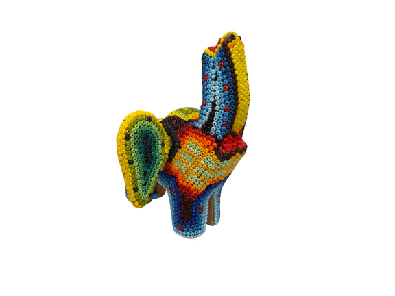Elefante de Chaquira FM06 - TATEHUARI, arte huichol