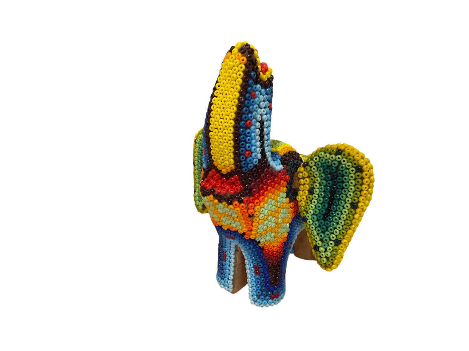 Elefante de Chaquira FM06 - TATEHUARI, arte huichol