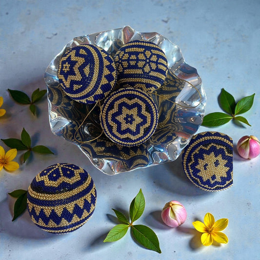 Esfera Decorada con Chaquira ESF10 - Arte Huichol - TATEHUARI, arte huichol