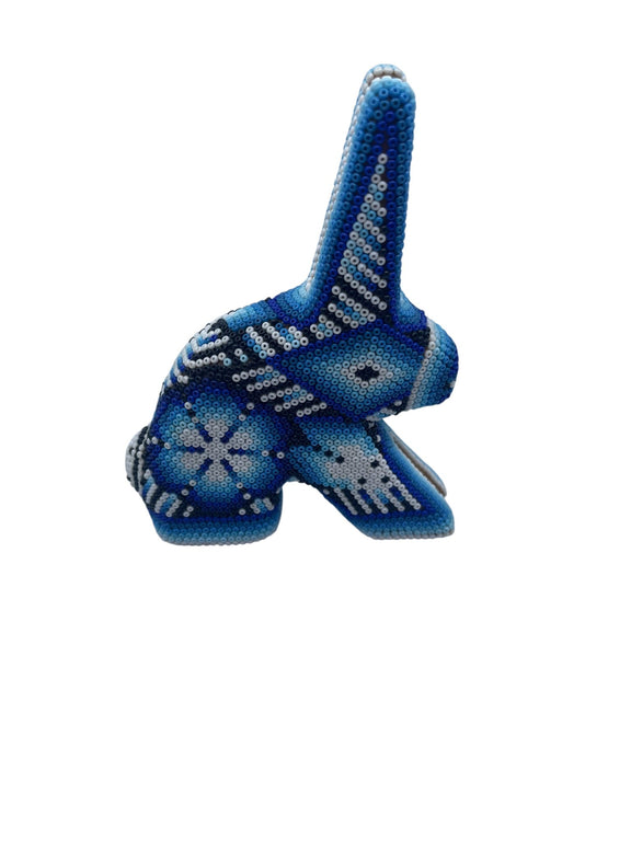 Conejo de Chaquira - FM11 - TATEHUARI, arte huichol