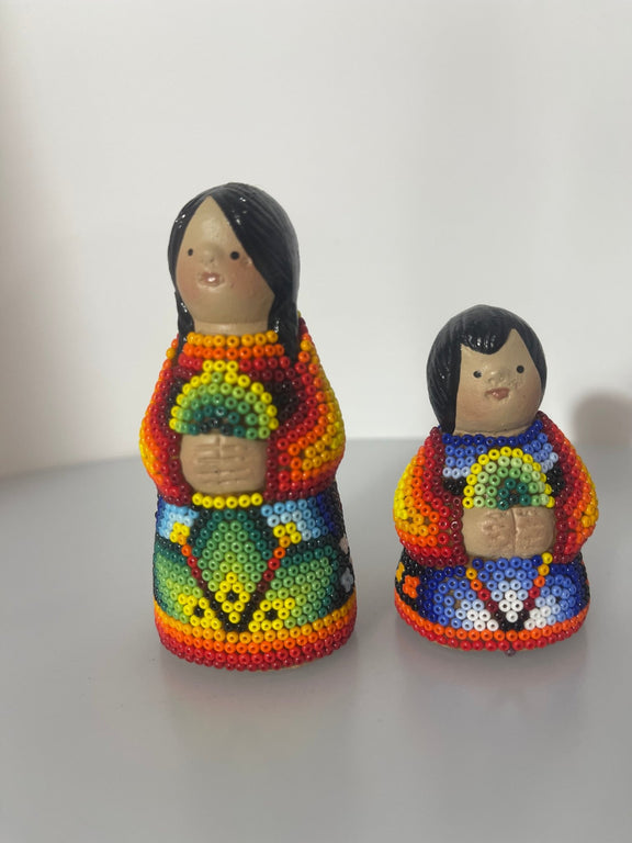 Nacimiento de Navidad Chico Colores S - TATEHUARI, arte huichol