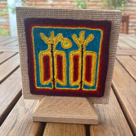 Cuadro 10 cms yute - TATEHUARI, arte huichol