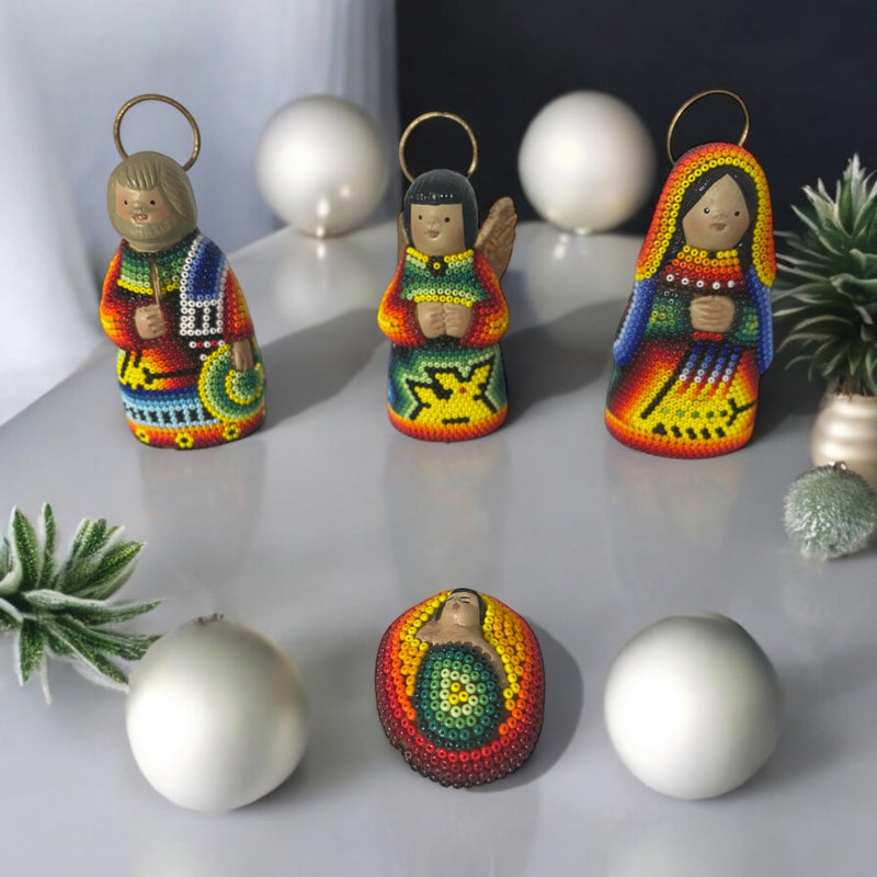 Nacimiento de Navidad Chico Colores S - TATEHUARI, arte huichol