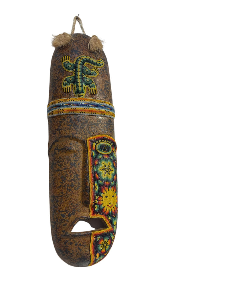 Mascara de chaquira MASCH03 - TATEHUARI, arte huichol
