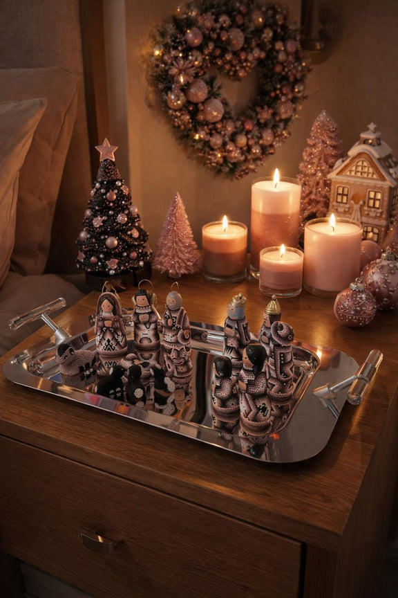 Nacimiento de navidad Chico Tinto. NACCH02 - TATEHUARI, arte huichol