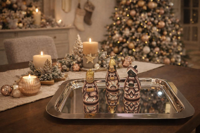 Nacimiento de navidad Chico Tinto. NACCH02 - TATEHUARI, arte huichol