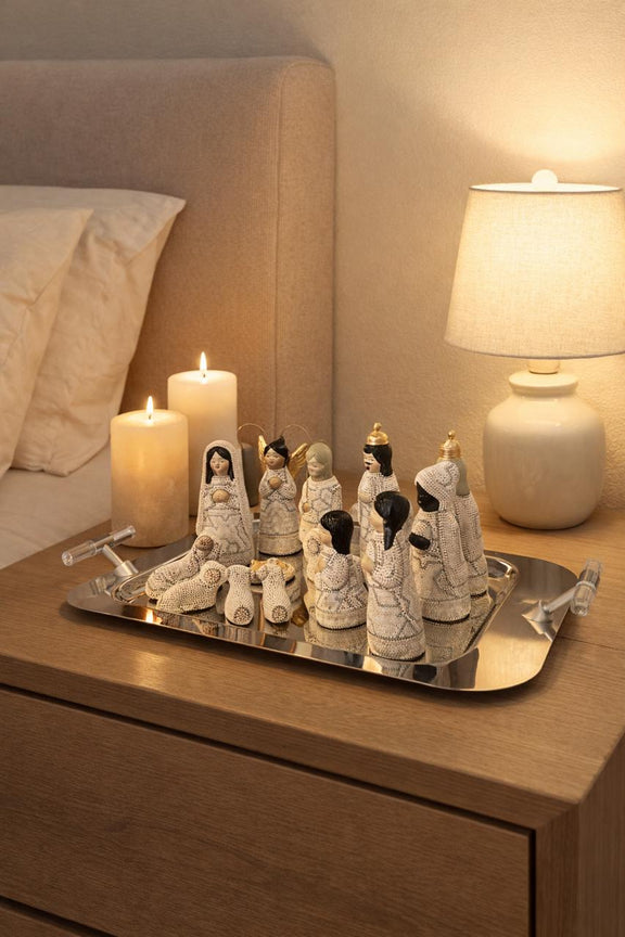 Nacimiento de navidad Grande Colores Beige Plata NACGRAND04 - TATEHUARI, arte huichol