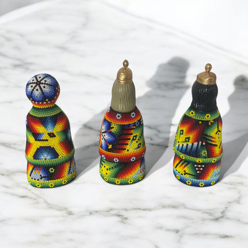 Nacimiento de navidad Grande Colores NACGRAND02 - TATEHUARI, arte huichol