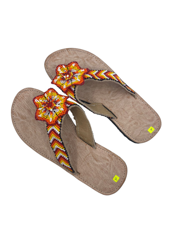 Sandalias de chaquira SANDCH06 - TATEHUARI, arte huichol