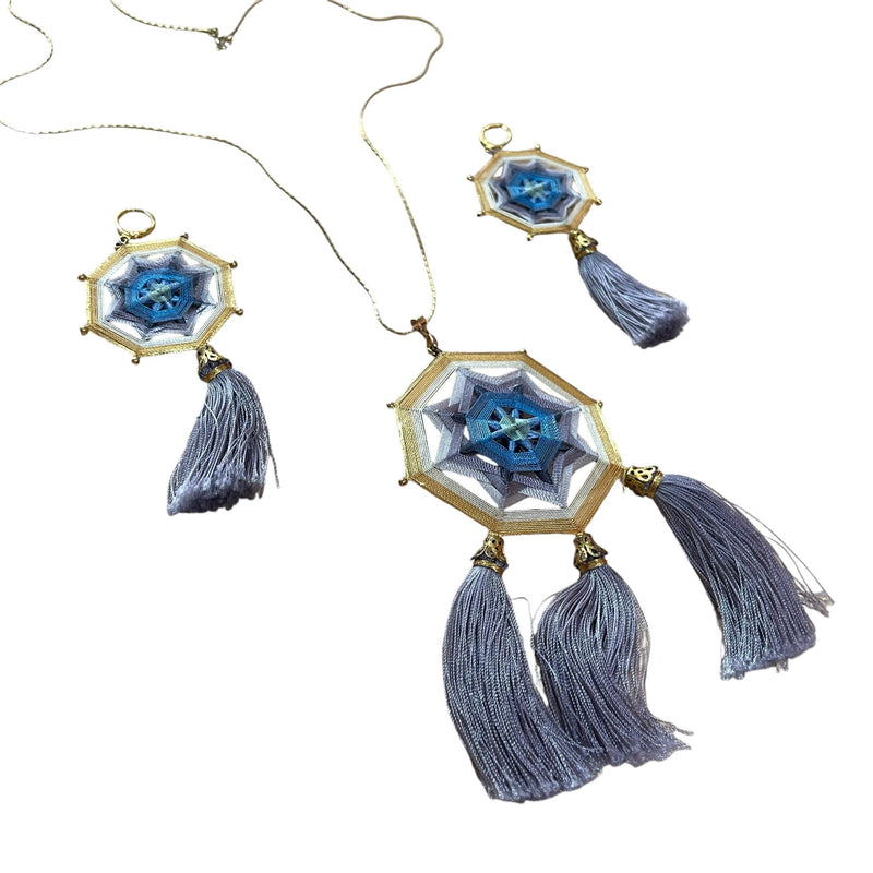 Collar Mandala Gris - TATEHUARI, arte huichol