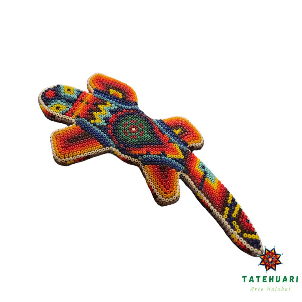 Iguana - FCH17 - TATEHUARI, arte huichol
