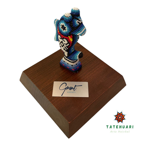 Trofeo de  Figuras Chicas de Chaquira - TATEHUARI, arte huichol
